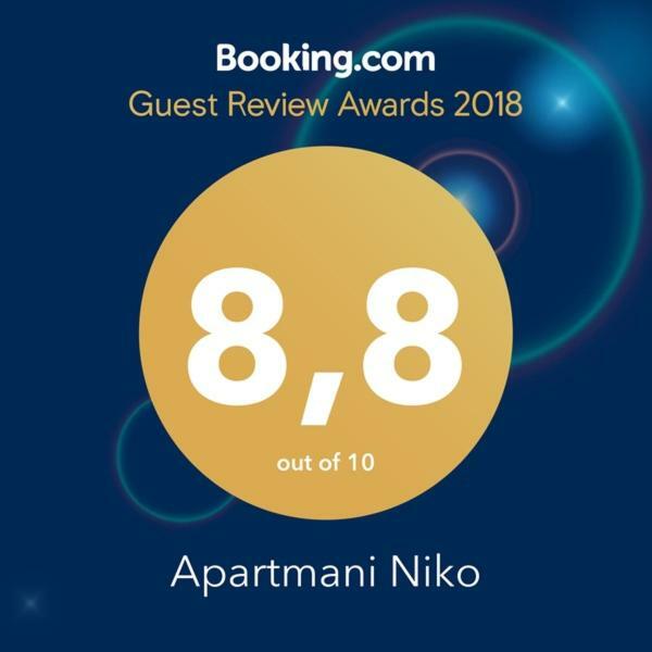 Apartmani Niko 1 Radovin Esterno foto